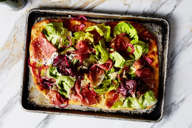 Salad Pizza with Prosciutto